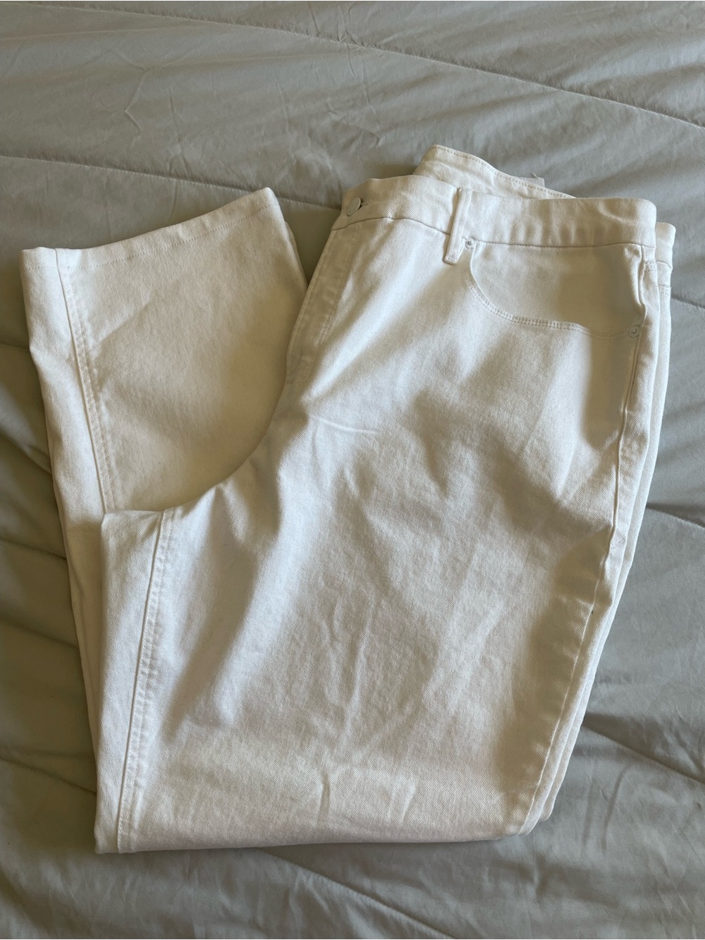 Good American White Straight Leg Jeans